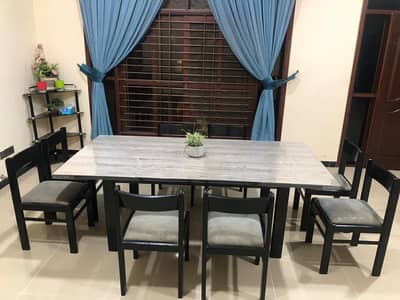 Solid wood Dining Table & Console (Coffee Table) – Mint Condition