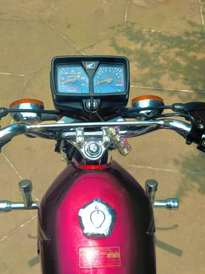 HONDA CG125 RED 2026