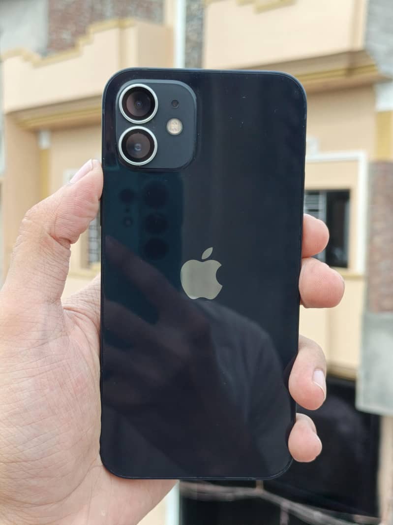 Apple iPhone 12 0