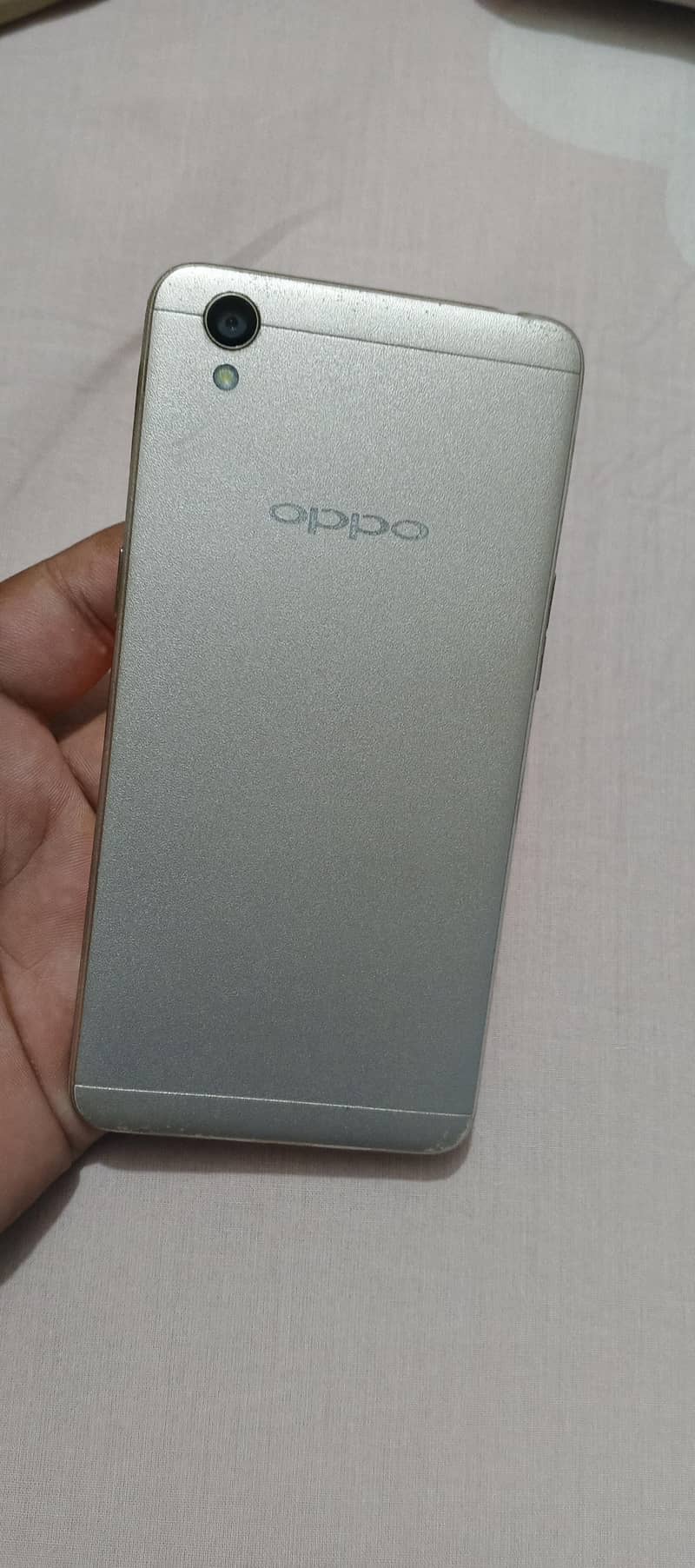 OPPO A37 1