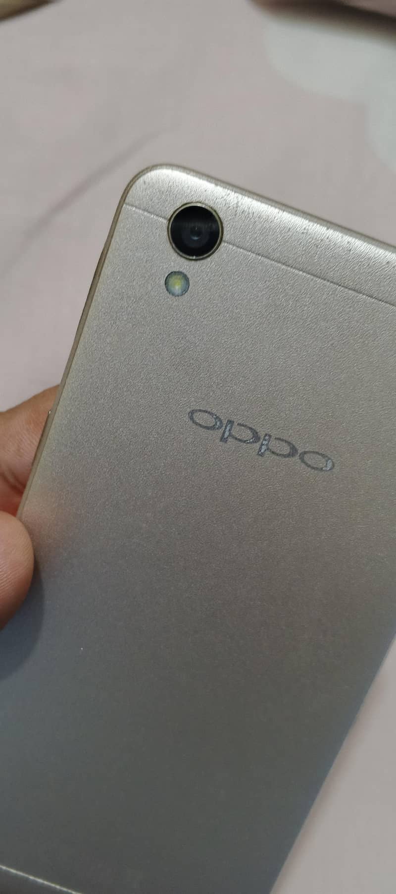 OPPO A37 4