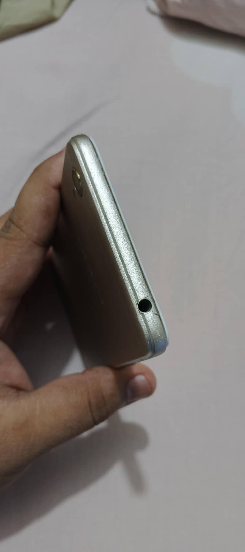 OPPO A37 5