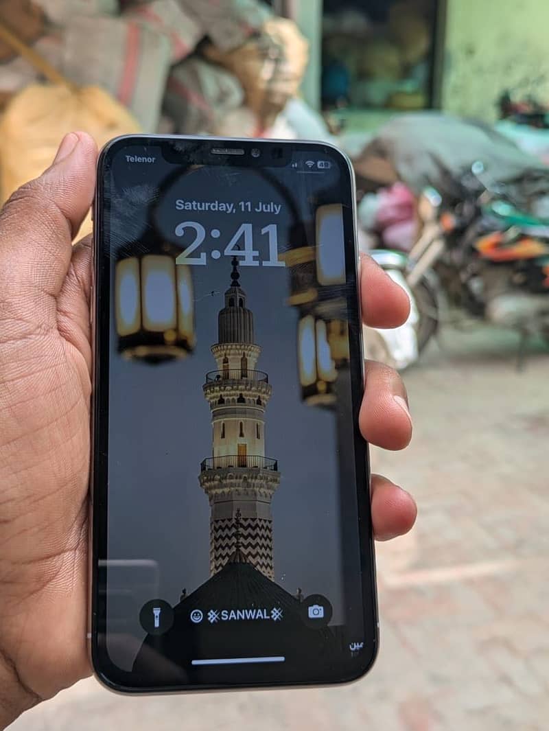 Apple iPhone X 2