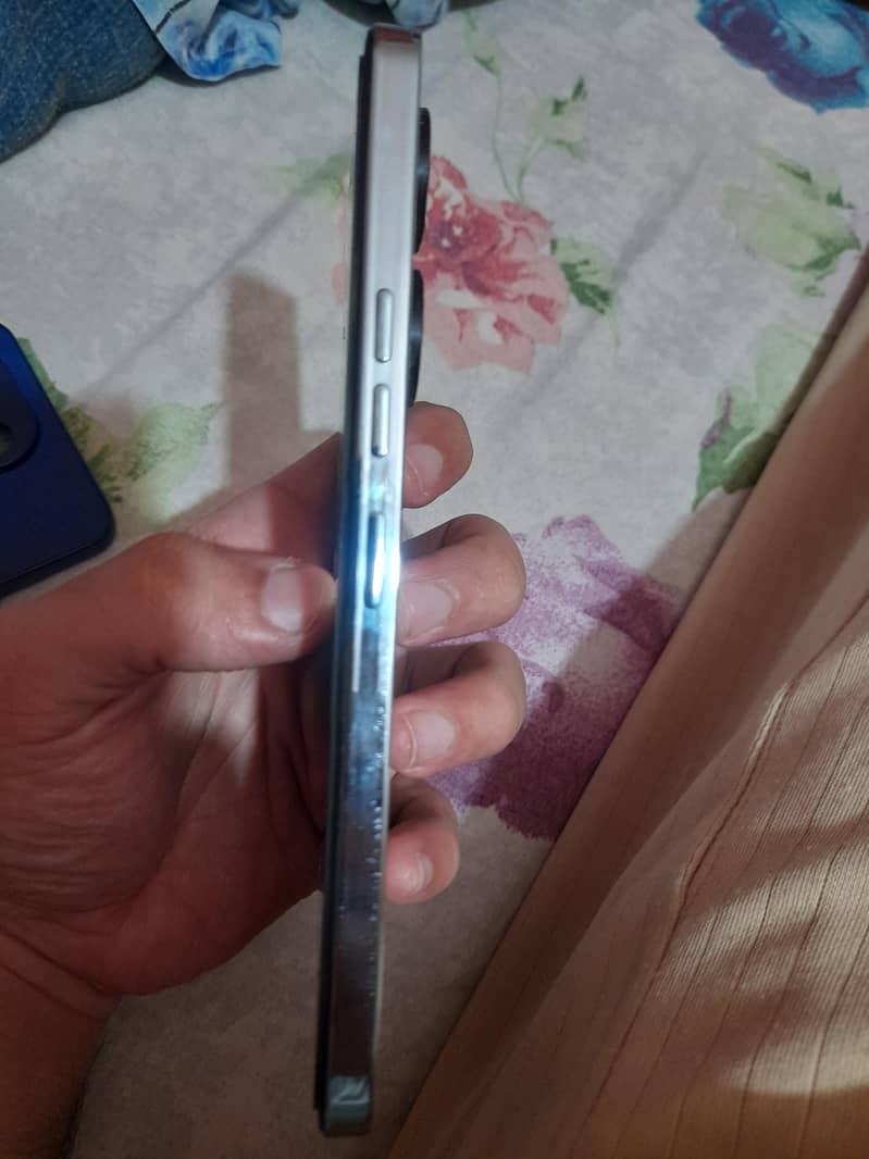 Tecno CAMON 20 3