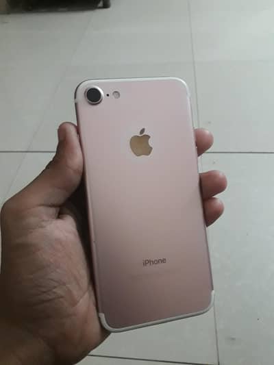 Apple iPhone 7 128 gb jv bh 63 home button kharab panal brake hy thora