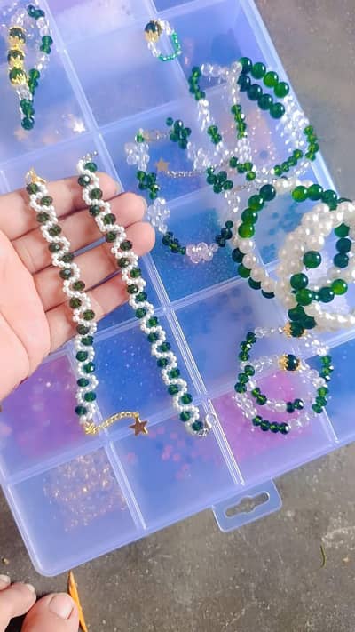 handmade 14 Aygust beaded and pearl bracelets for the day of freedom 5