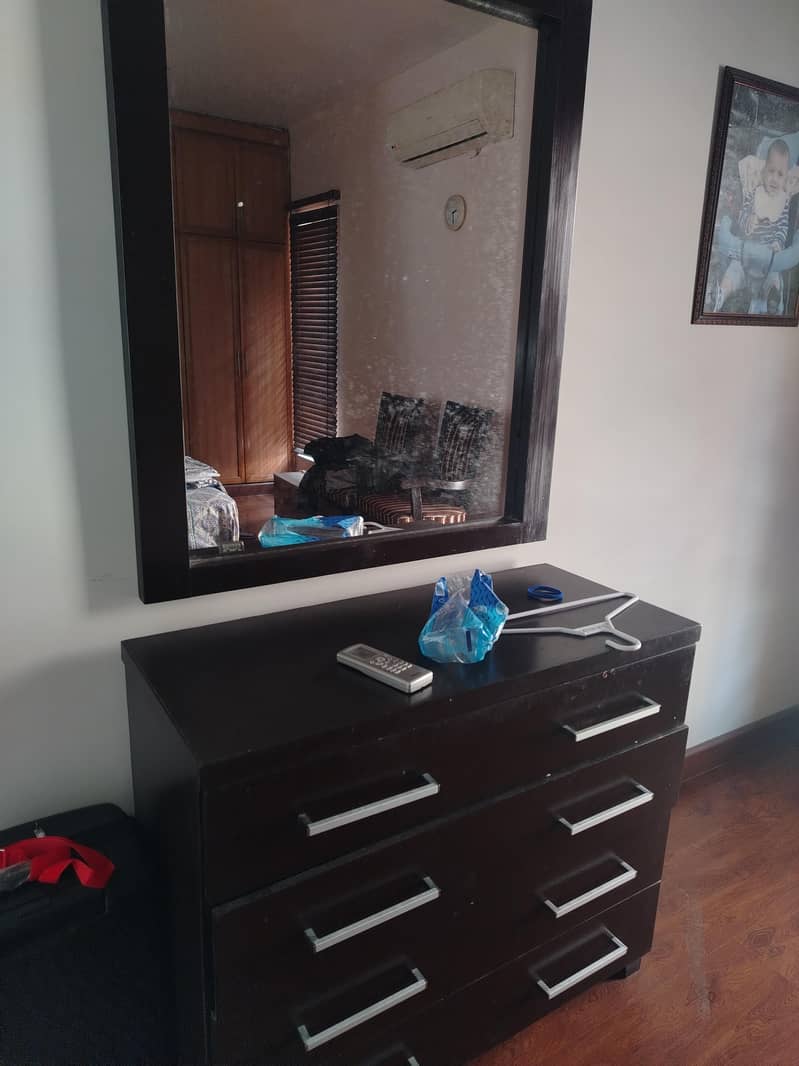 Dressing Table 1