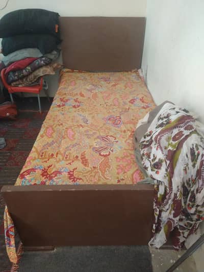 Single bed with mattress