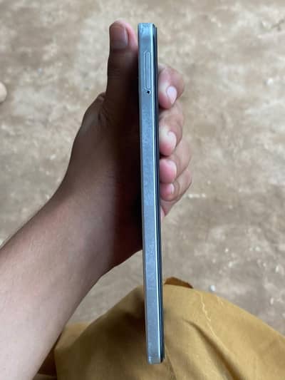 Xiaomi Redmi 12
