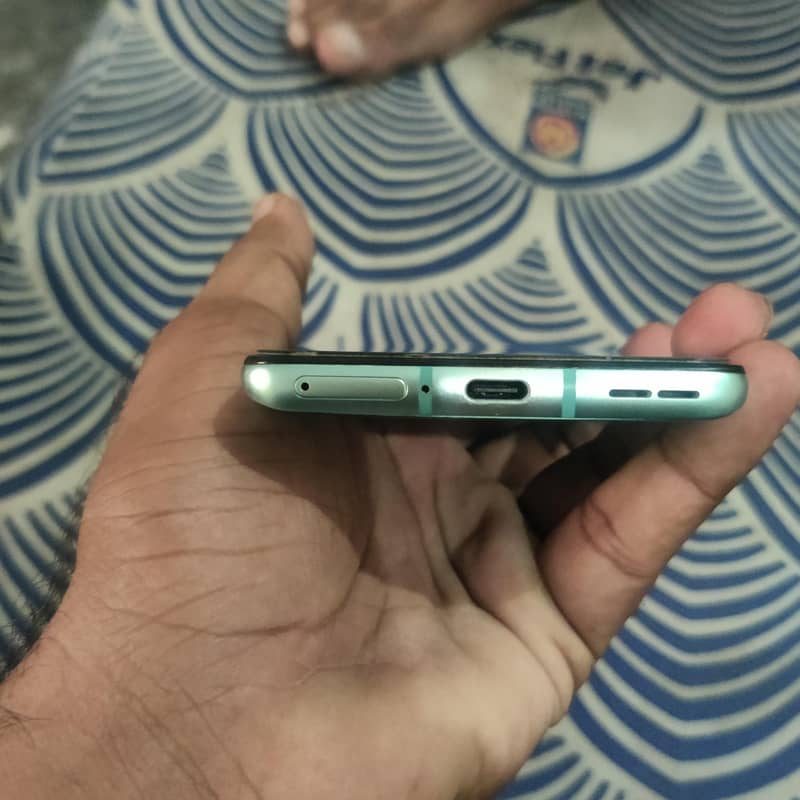 One Plus 8 1