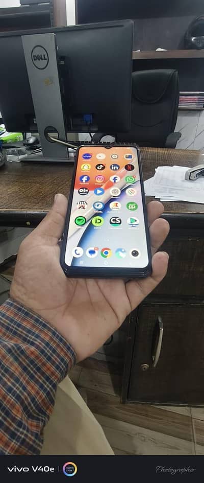 Vivo Y18