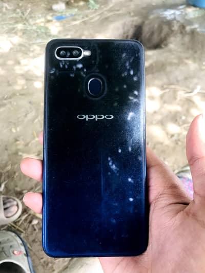 OPPO F9