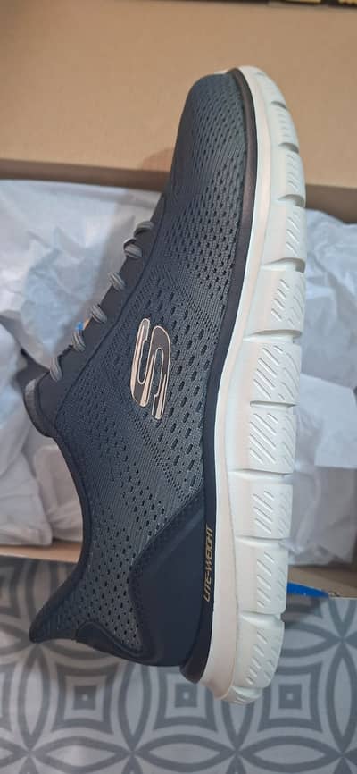 SKETCHERS SLIP INS HAND FREE - EUR 43 SIZE