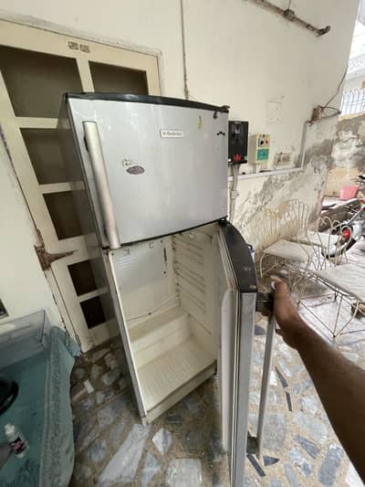 Refrigerator and freezer