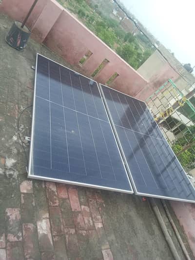 solar panels 2     585W  for sale