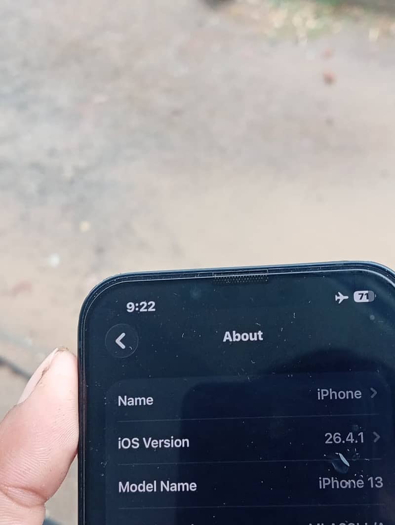 Apple iPhone 13 7