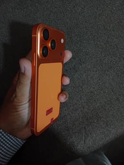 iPhone Xr converted to 17 pro