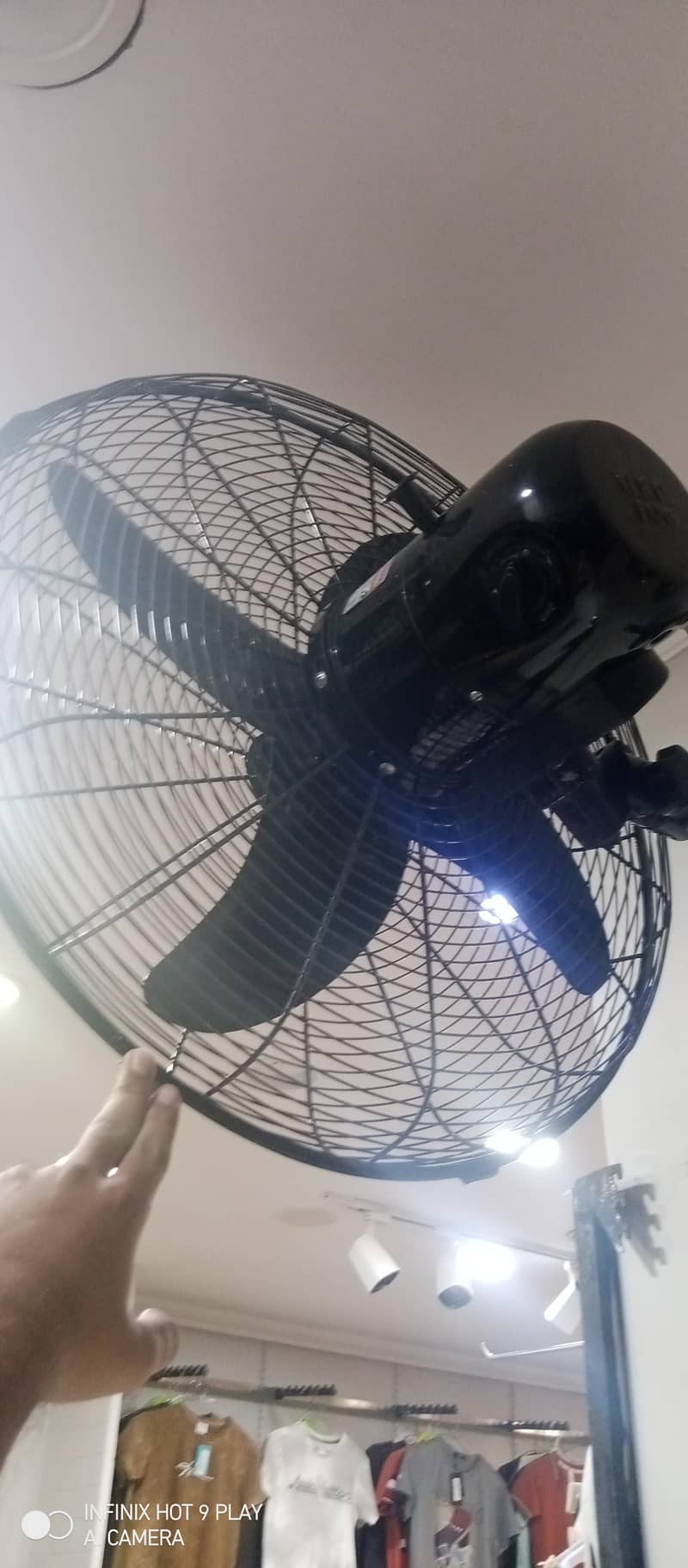 GFC Bracket Fan 1