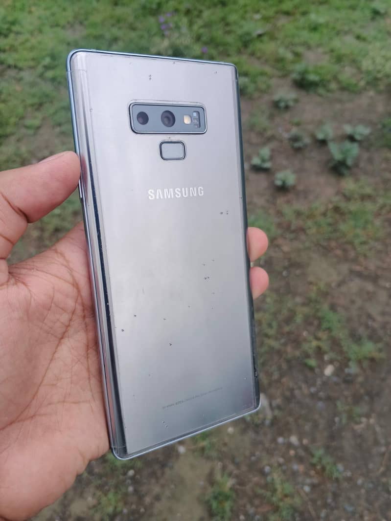 Samsung Mobile Note 9 4