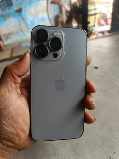 Apple iPhone 13 pro