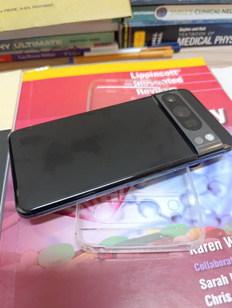 Google Pixel 8 Pro 3