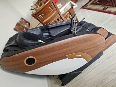 Zero beyond wellnes body mesage chair for sale