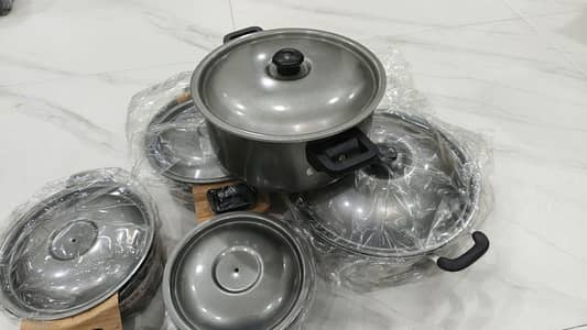 COOK WARE SET, 17 PIECE, NON STICK