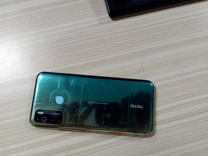 Tecno CAMON 15 1