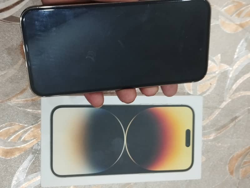 Apple iPhone 14 Pro Max 6