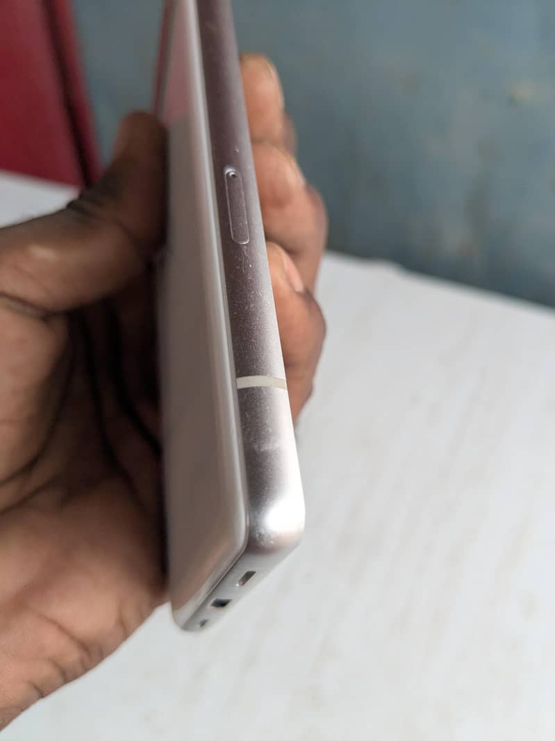 Google Pixel 7a 6