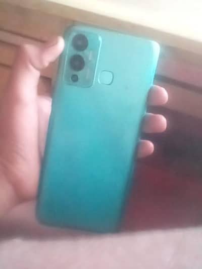 Infinix Hot 12 Play