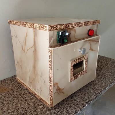 Manual incubator machine for sale.