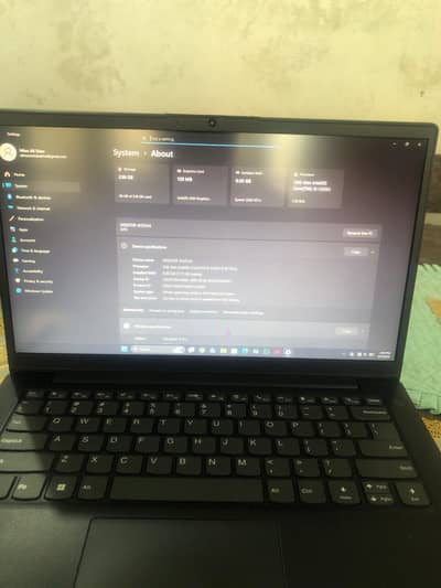 pm laptop Lenovo i5 12 gen 10\10