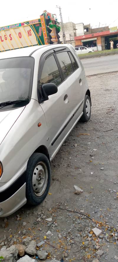 Hundai Santro
