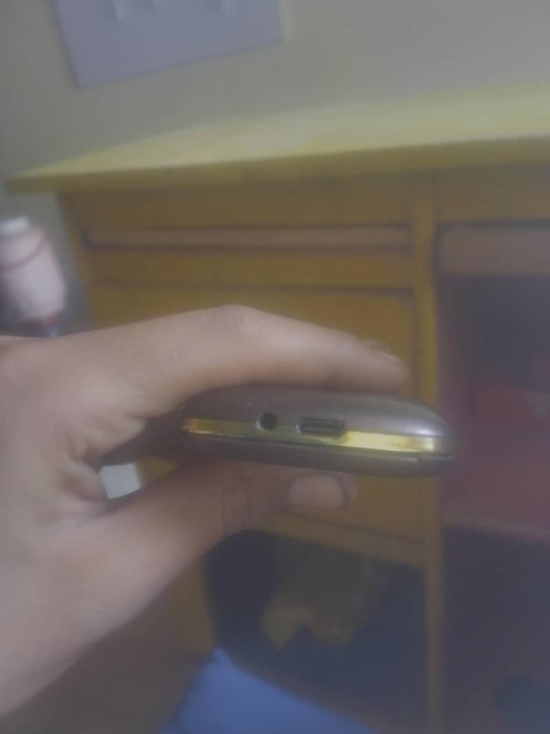 gfive 4G 3