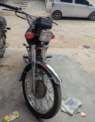 125 cg 2019 model 10/10 condition