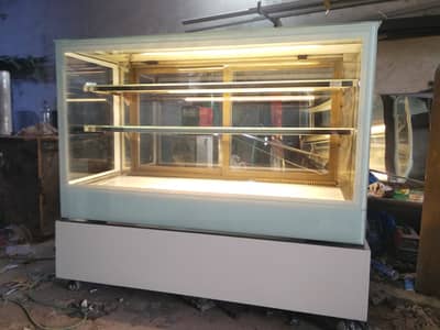 New and old Bakery contact bhi sale Karte Hain Cake counters