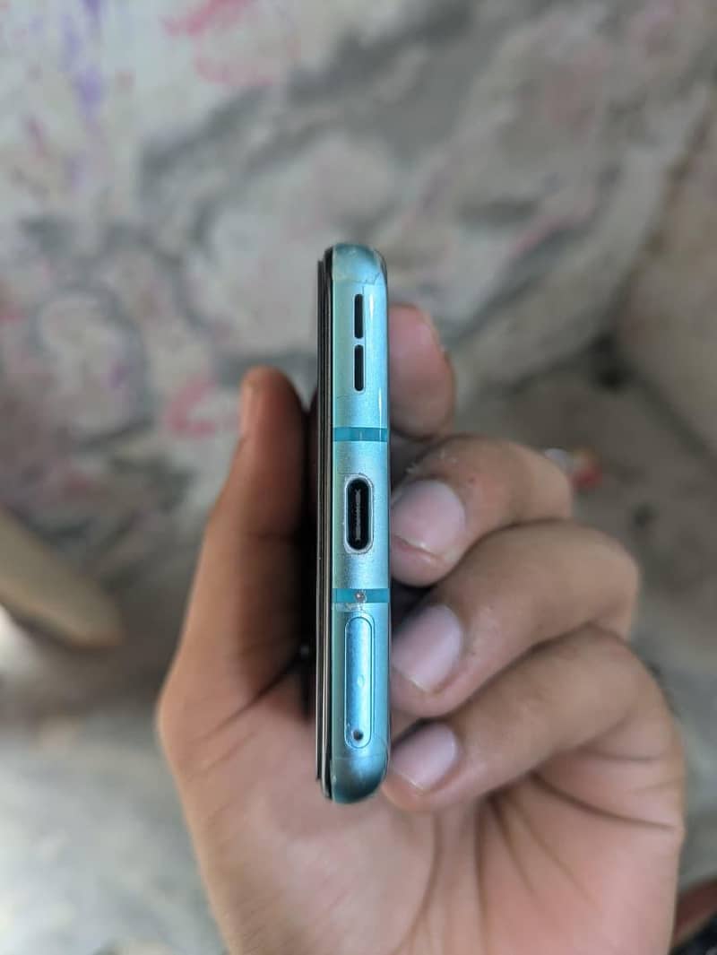 One Plus 8T 8