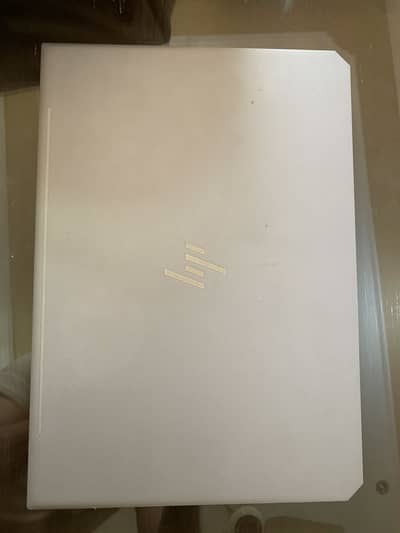 HP ZBook Studio G5 | Nvidia  | 4GB Quadro P2000 | 16/512GB SSD