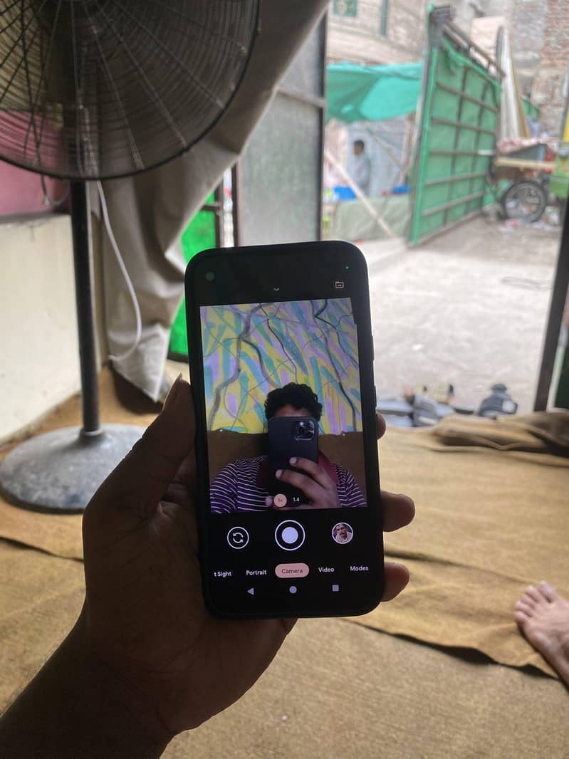 Google Pixel 4a 5
