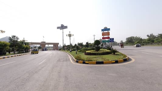 10 Marla Main Double Road Plot For Sale