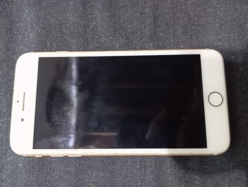Apple iPhone 7 Plus 1