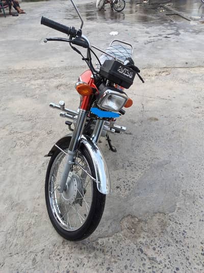 Honda CG 125 2023