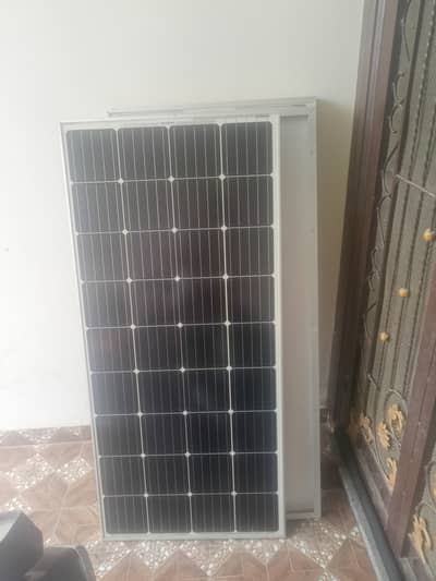 4 Solar panel and stand for sale