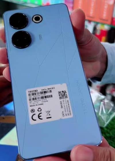 Tecno CAMON 20