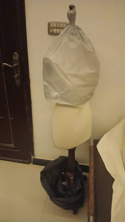 Dummy - mannequin - Clothes shop dummy for sale