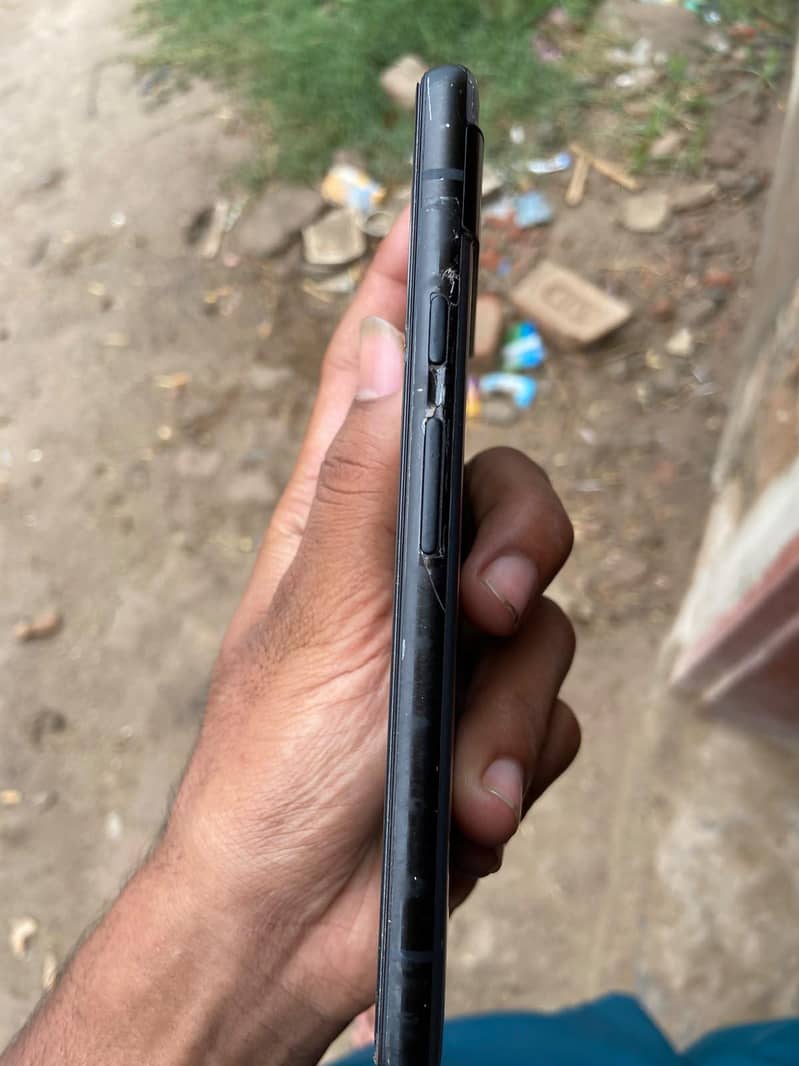 Google Pixel 6a 1