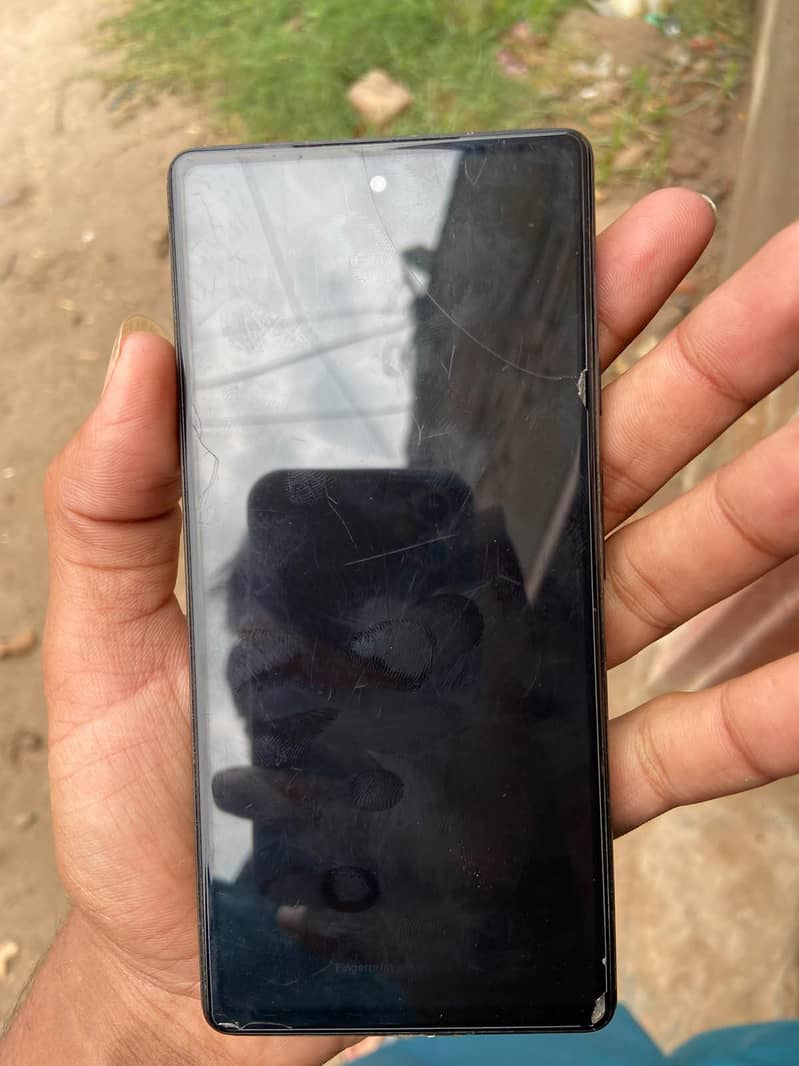 Google Pixel 6a 5