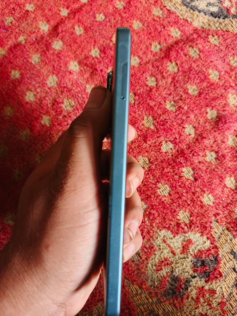 Xiaomi Redmi Note 13 Pro 4