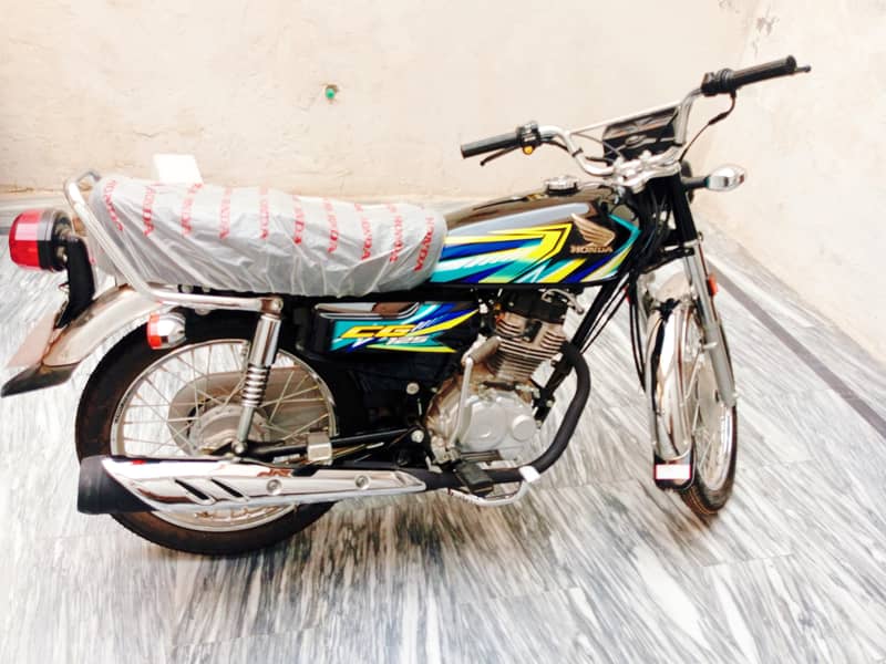 اگر اپ ون ٹو فائو خریدنا چاہتے ہیں تو رابطہ کریں 1